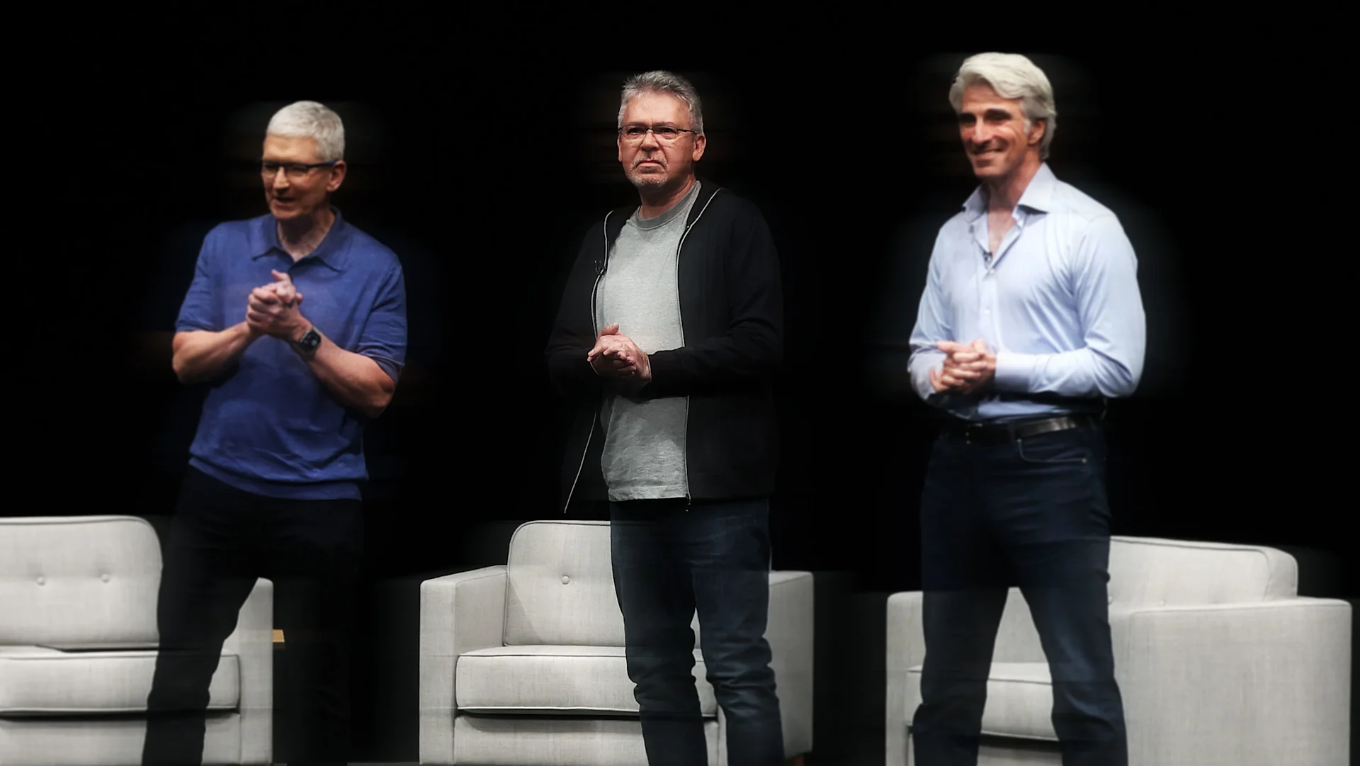 El CEO de Apple, Tim Cook; el vicepresidente sénior de aprendizaje automático y estrategia de IA de Apple, John Giannandrea, y el vicepresidente sénior de ingeniería de software de Apple, Craig Federighi, observan durante la Conferencia Mundial de Desarrolladores de Apple (WWDC), el 10 de junio de 2024. [Foto: Justin Sullivan/Getty Images]
