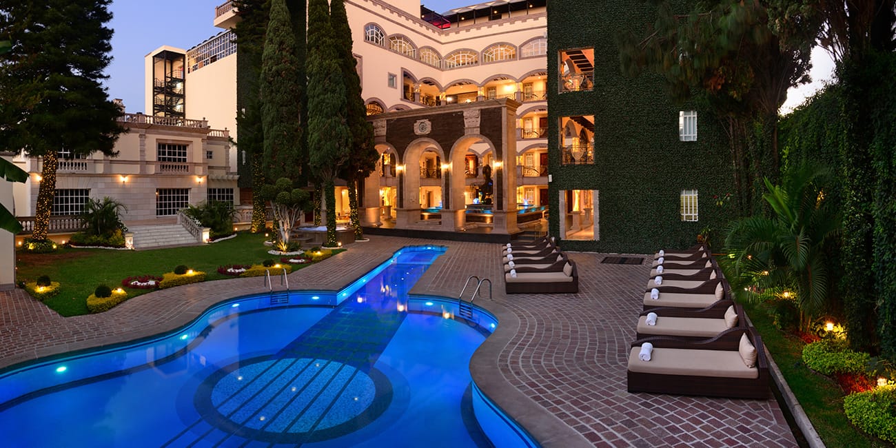 Pool Bar del Hotel & Spa Mansion Solís. [Foto: cortesía Luxe Latam]