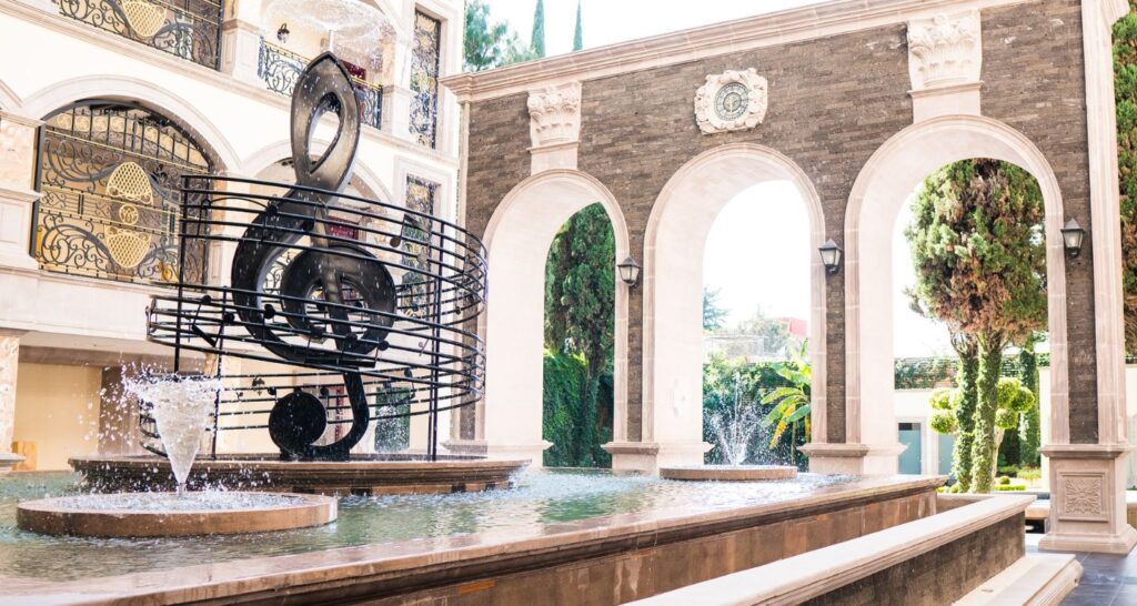 1 hotel Marco Antonio Solís mansión Fast Company México Cortesía